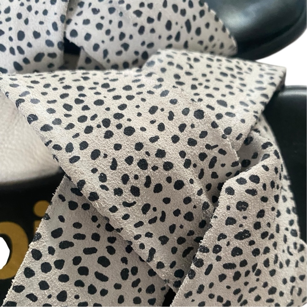 Hush Puppies Women's Slide Sandal I Size: 8 - Picture 5 of 9